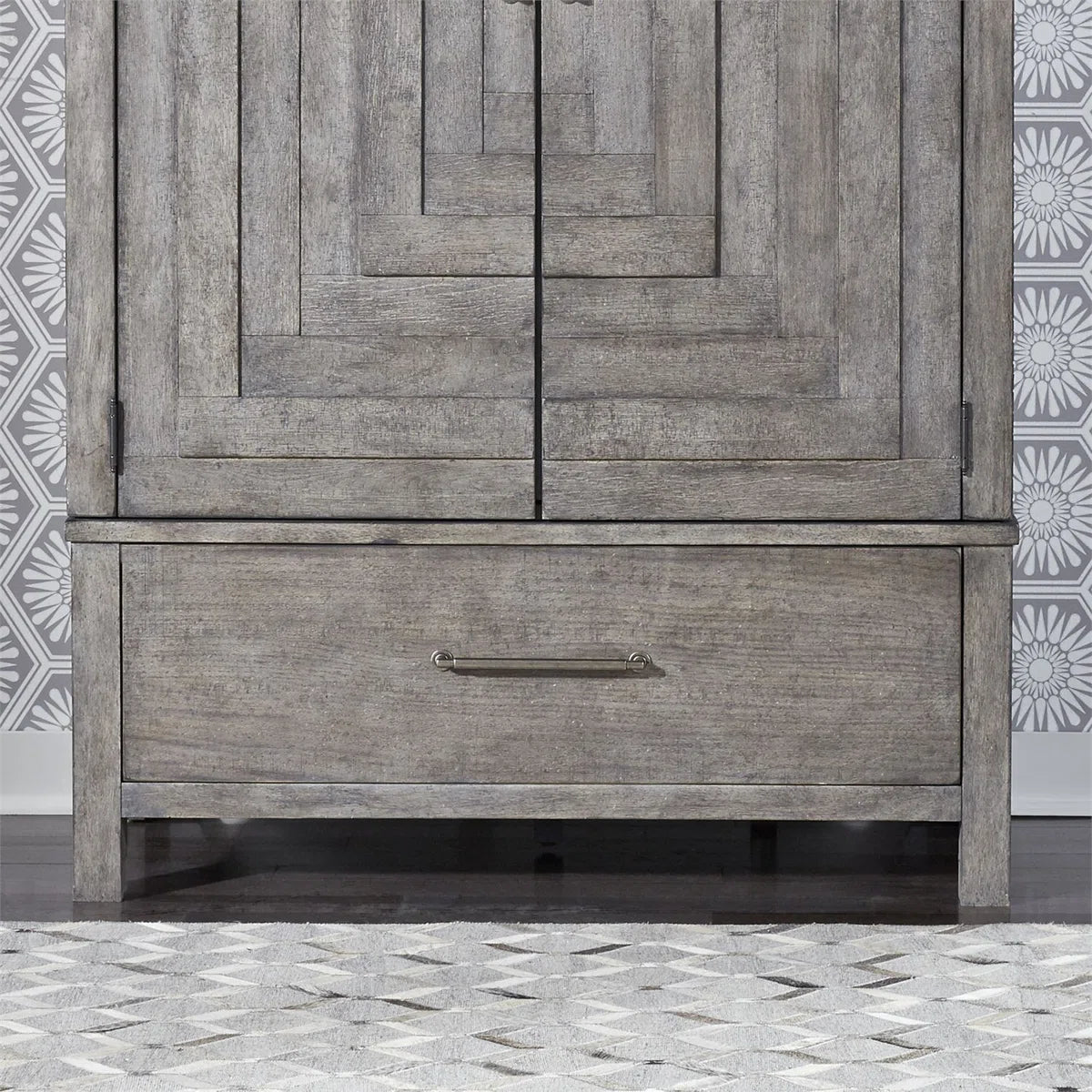 Elle Armoire