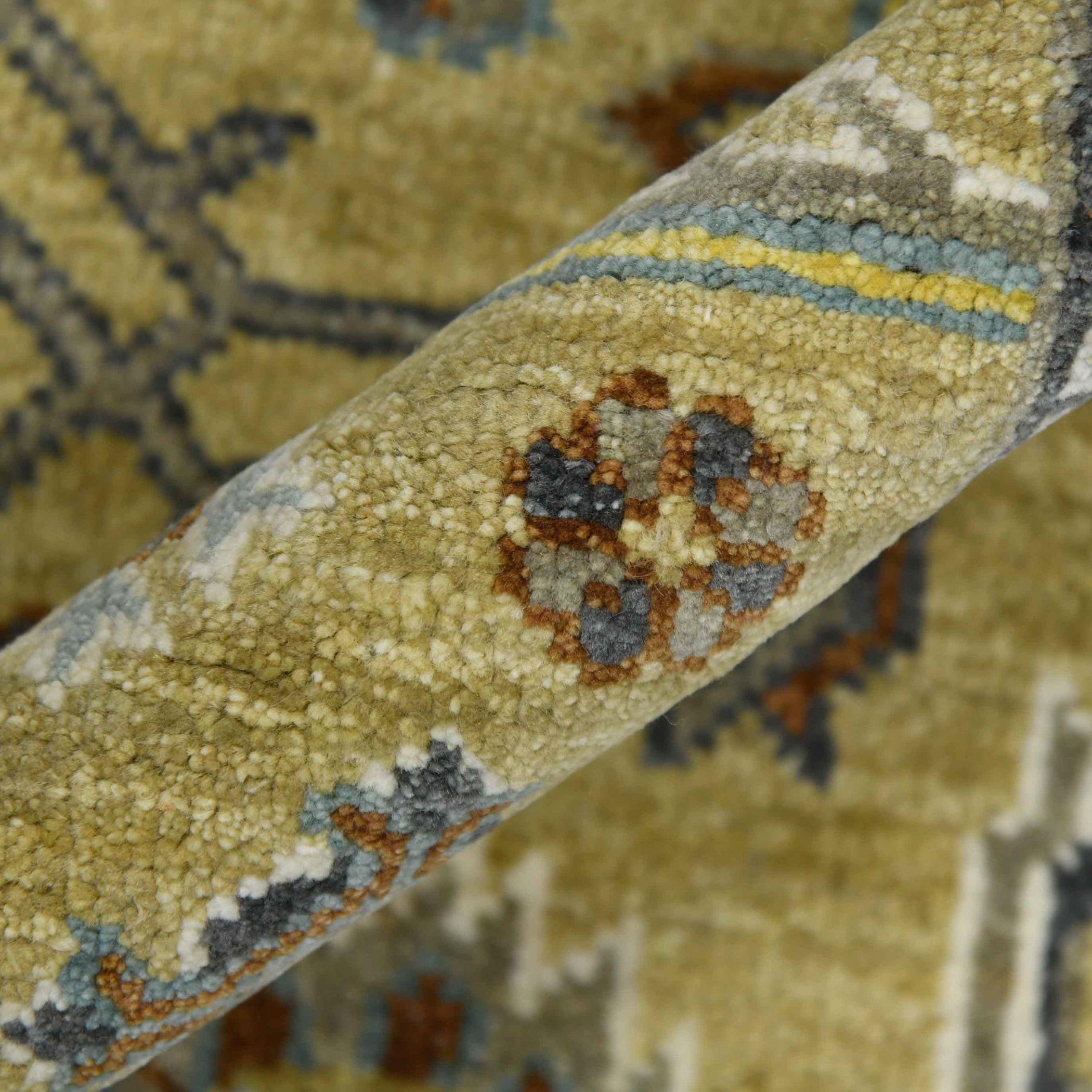 Bristol Traditional Pattern Hand Knotted  Rectangle Anti-Skid Designer Carpet, Area Rug For Bed Room, Living Room - 9'x12'