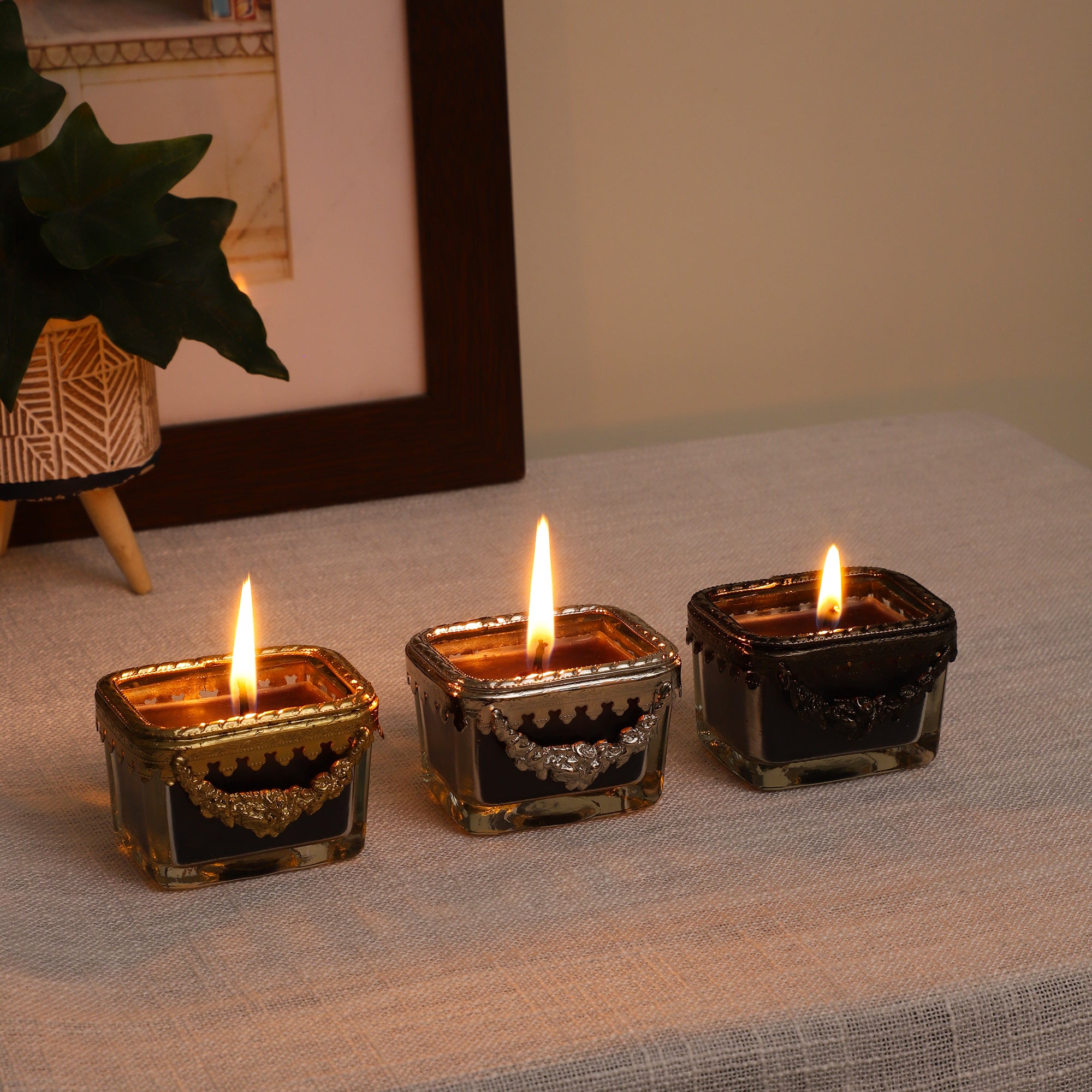 black velvet Scented candle glass jar with Silver Ring