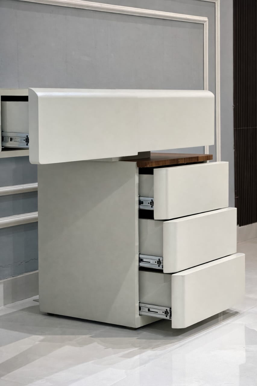 Modern Two-Tone Office Desk with Drawer Storage | Contemporary Study Table