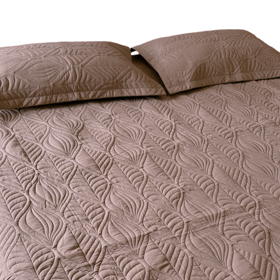 Brown Leaf Quilted bedspread - Ouch Cart 