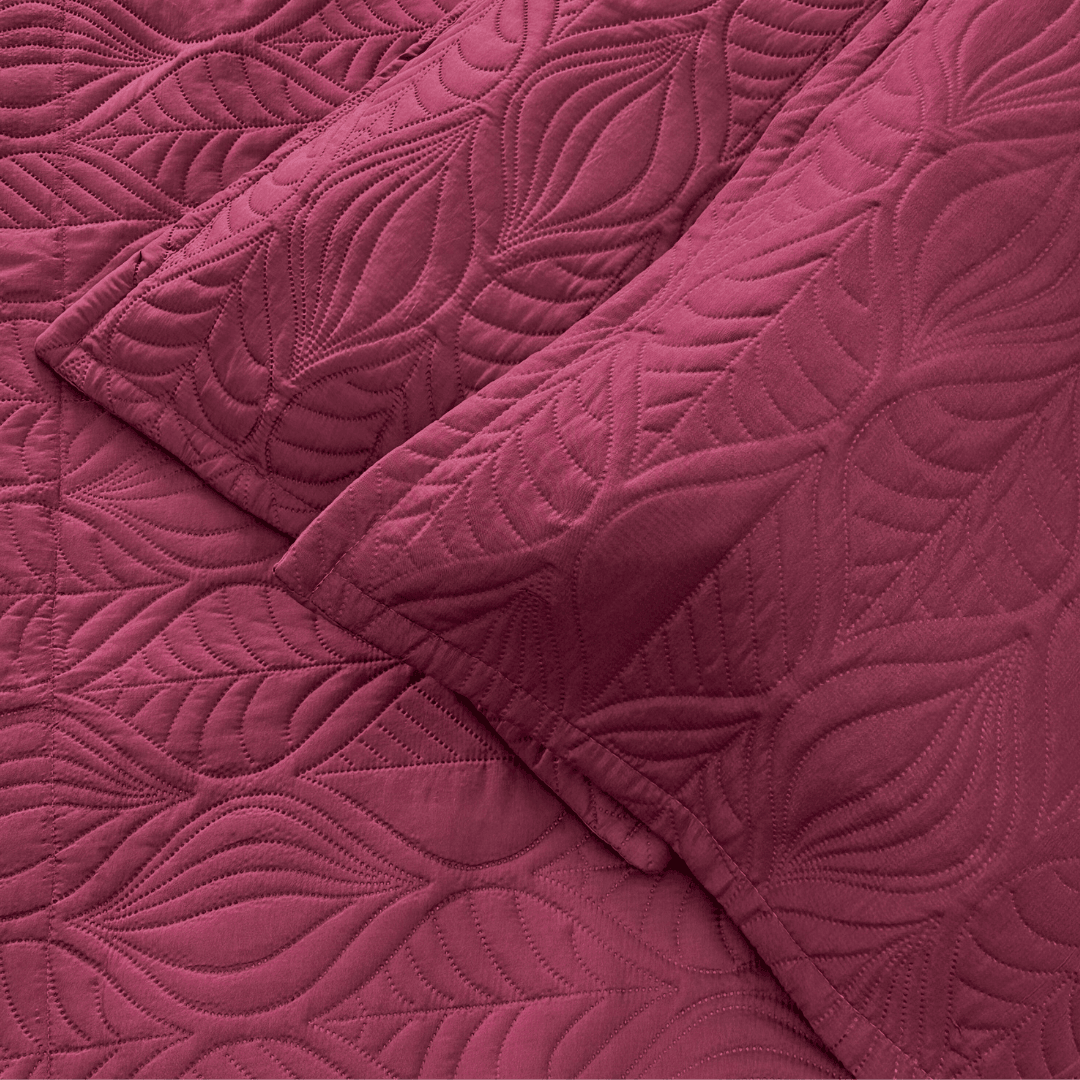 Wine Leaf Quilted bedspread - Ouch Cart 