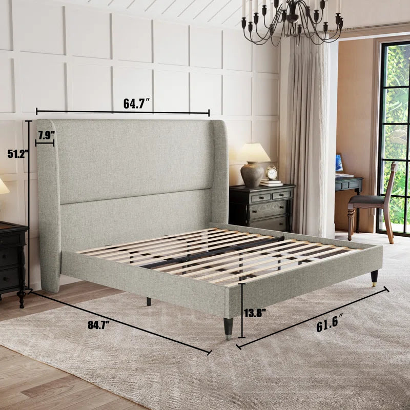Belo Upholstered Platform Bed
