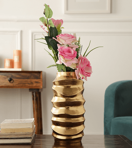 Mila Wave Gold Vase