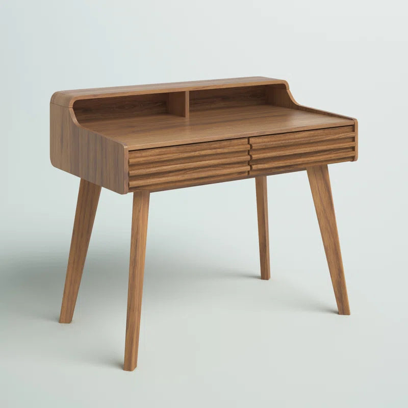 Carrington Takt Writing Desk: Sophisticated Design for a Stylish Workspace