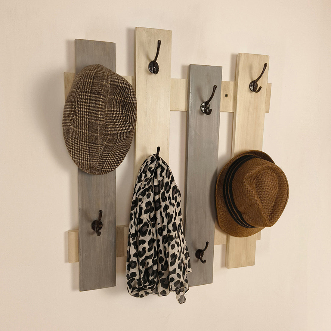 ELROND Wooden Coat Hangers