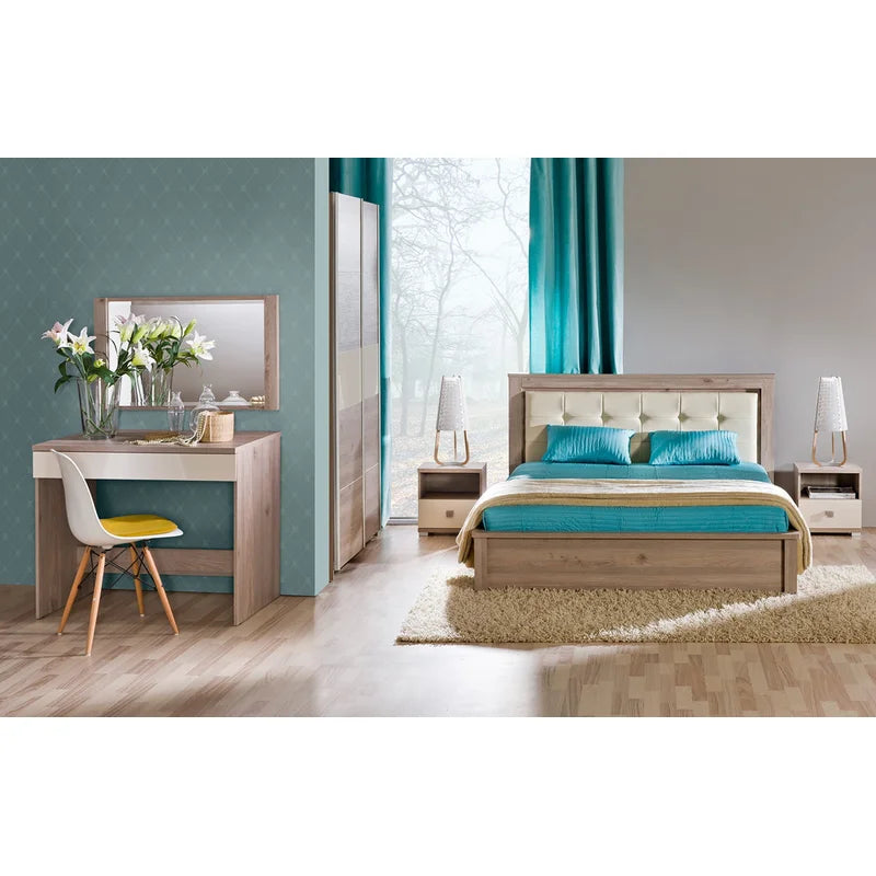Avery V9 Table: Modern Elegance and Functionality"