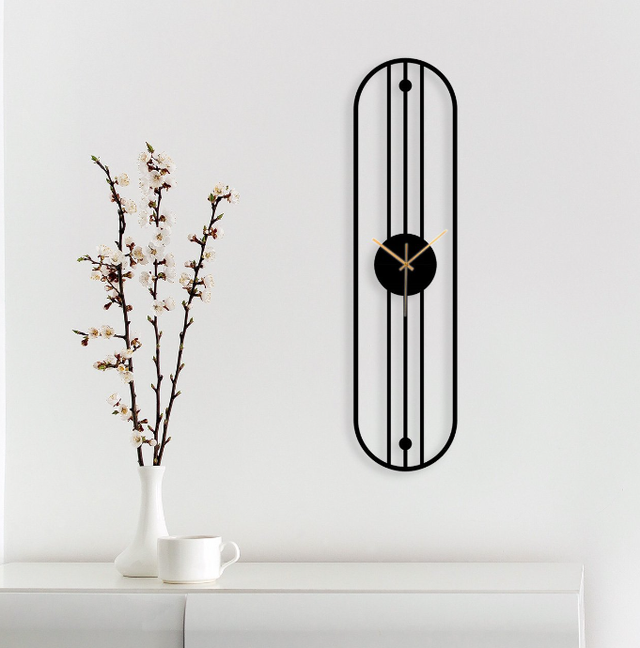 threee lines capsule black wallclock