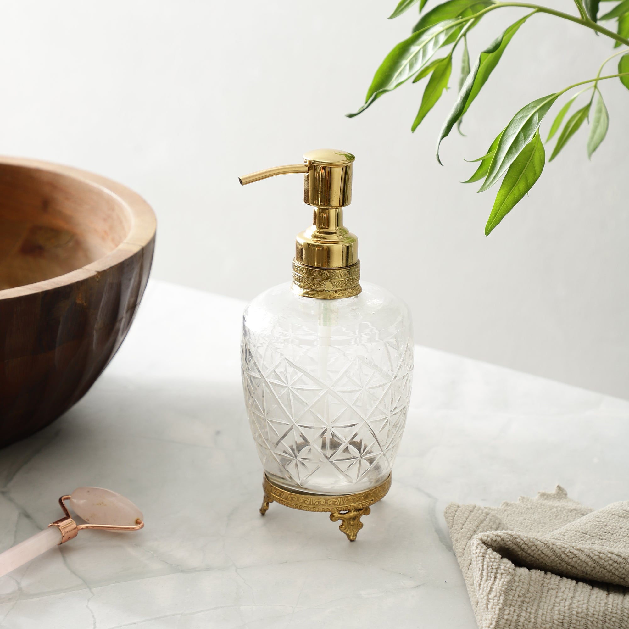 Starlight crystal Cut dispenser in gold