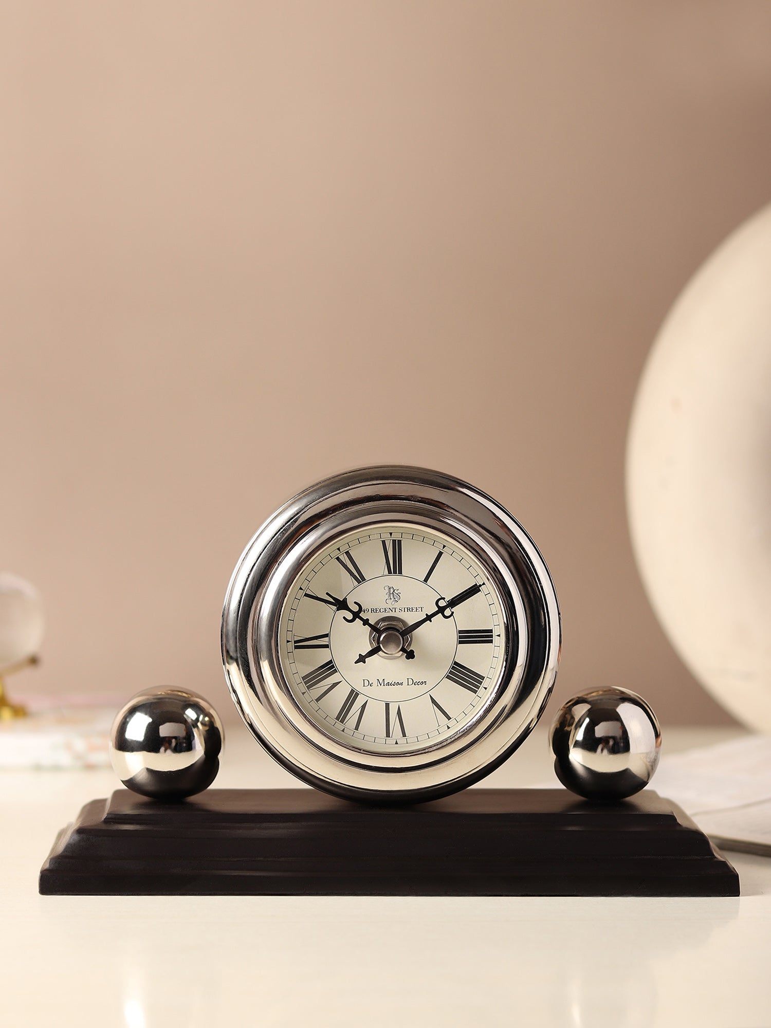 Orbitron table clock in silver- OUCHCART | 
