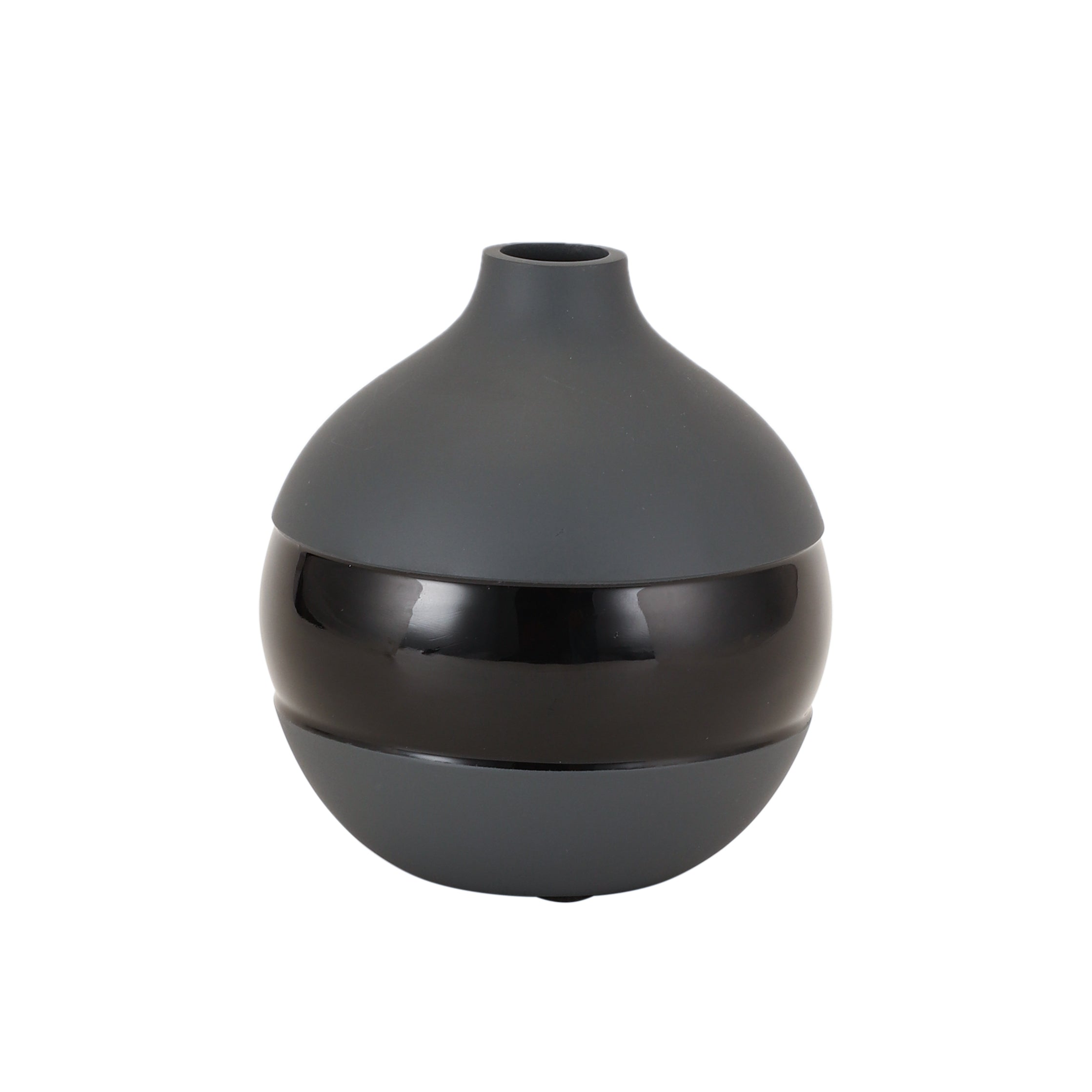 Klova Graphite Vase with Black Enamel