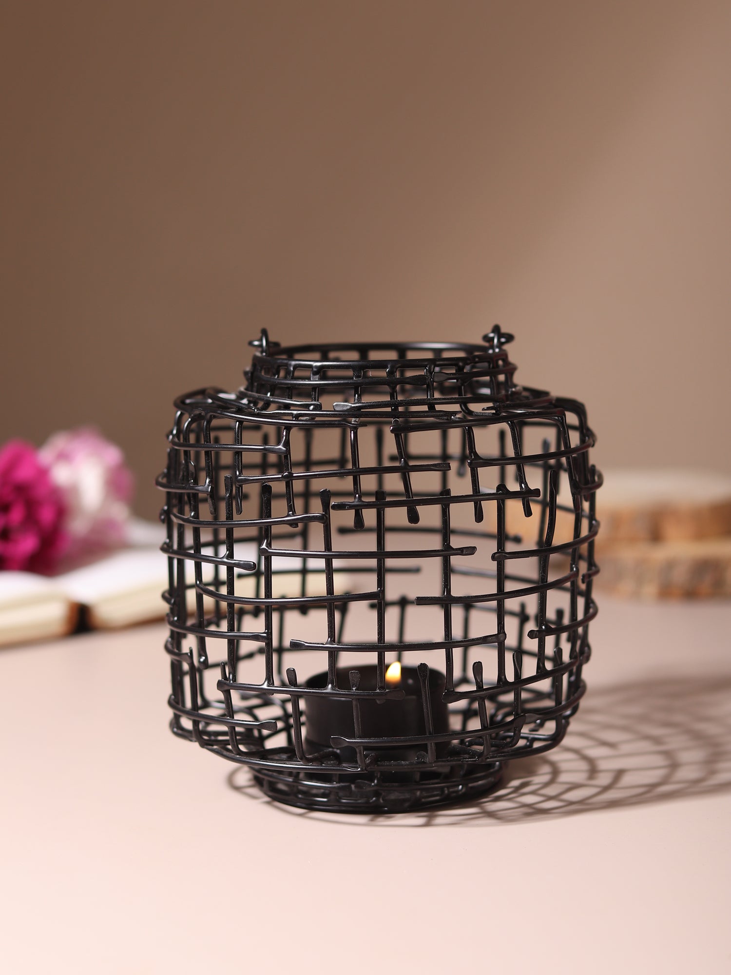 Basketweave Black Tea Light Holder