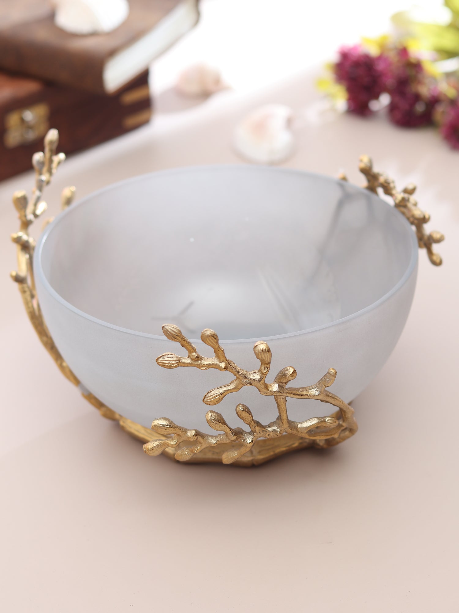 Vincent Glass Bowl in grey & Gold