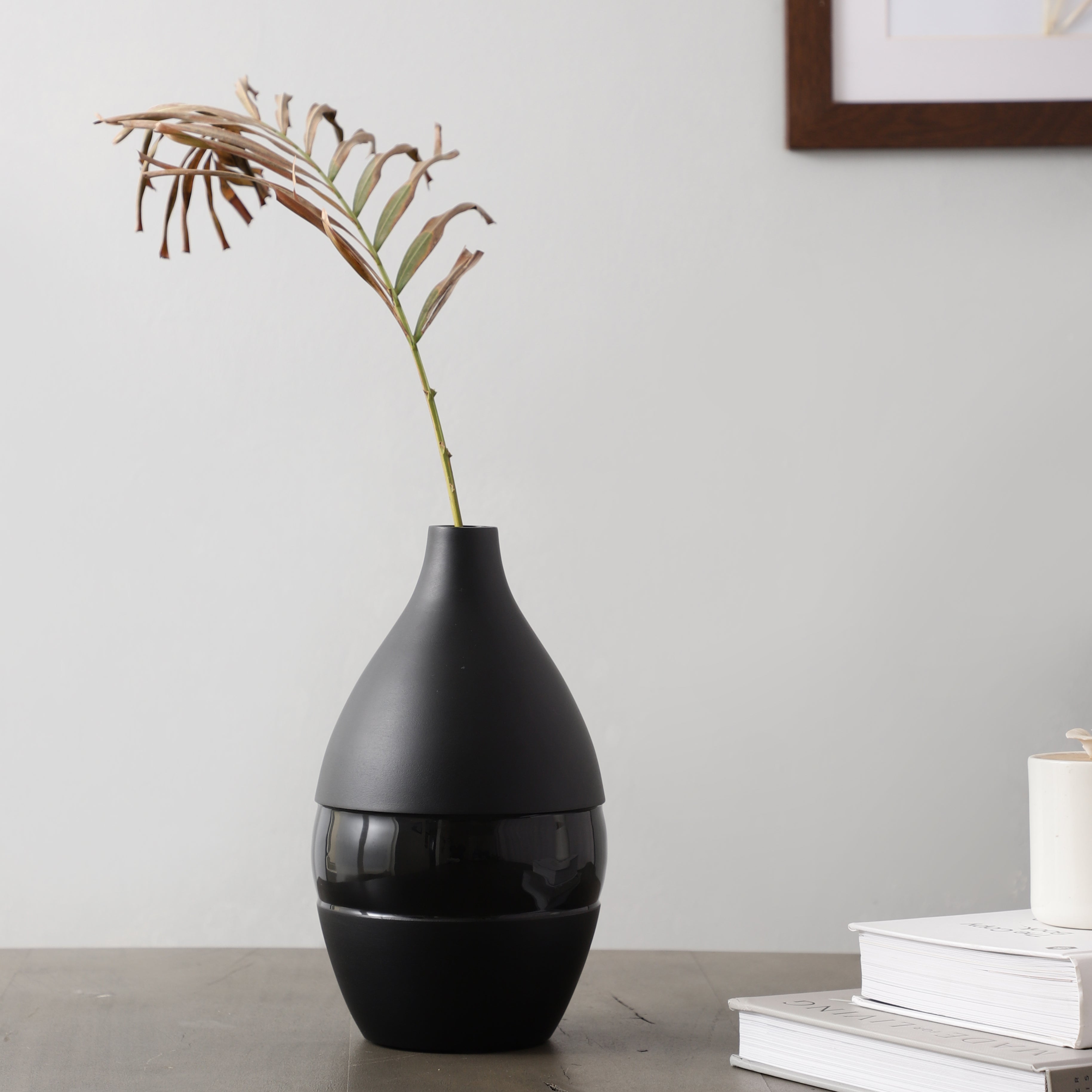 Vesera Black Enamel Vase