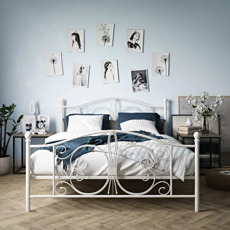 Kourtney Platform Bed