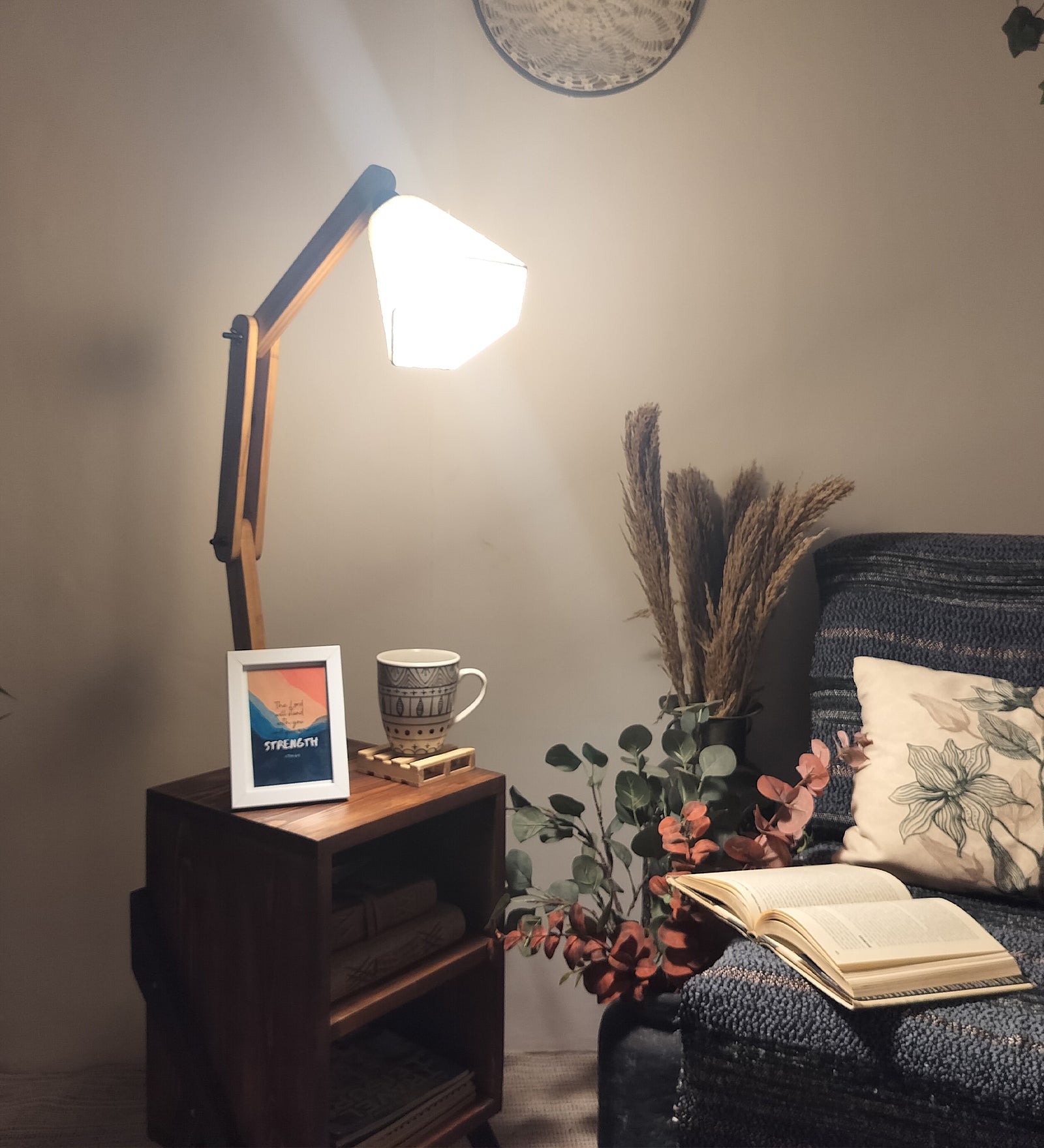 Ronan Wooden Floor Lamp with Brown Base and Jute Fabric Lampshade (BULB NOT INCLUDED)