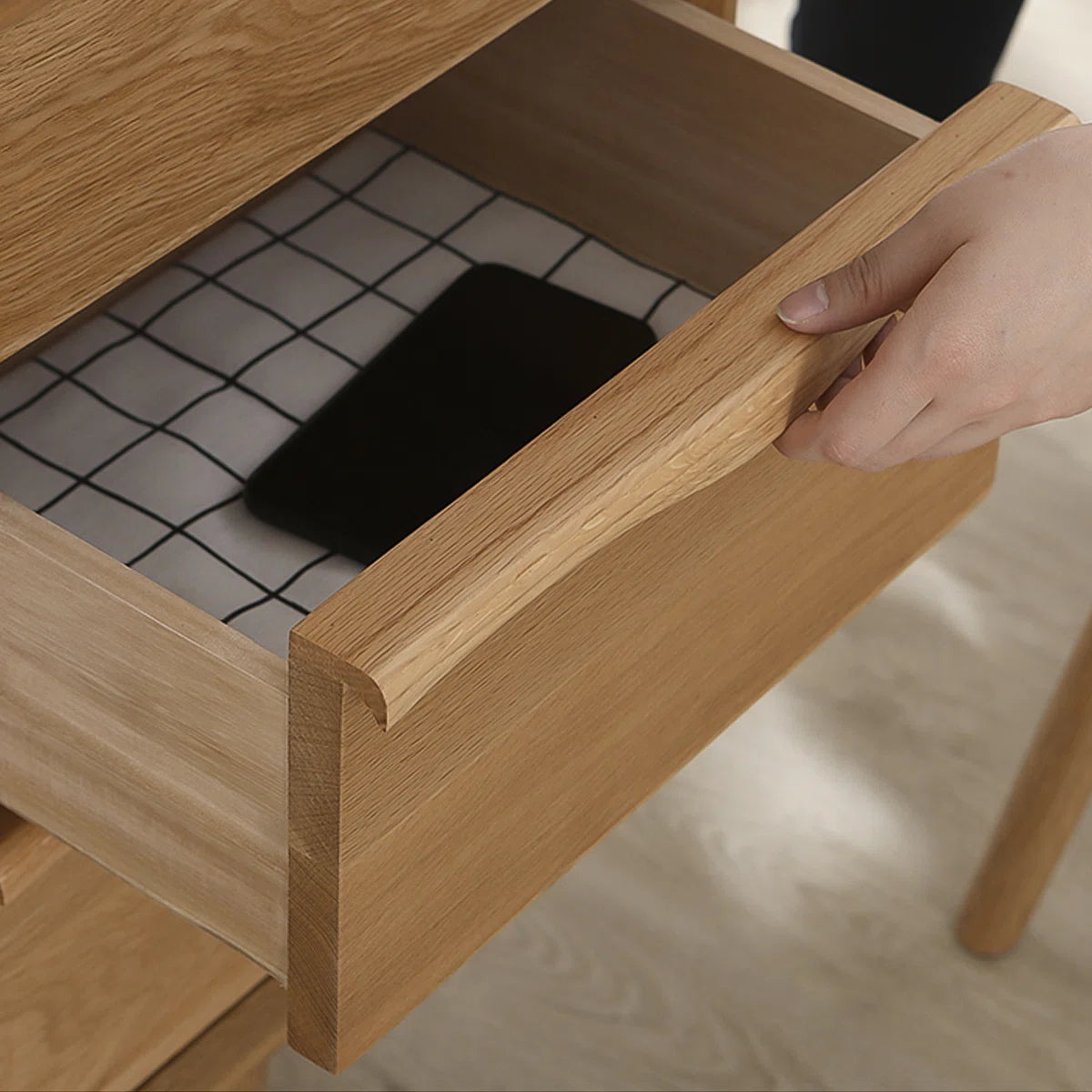 Sleek Solid Wood Rectangular Desk,3-drawer