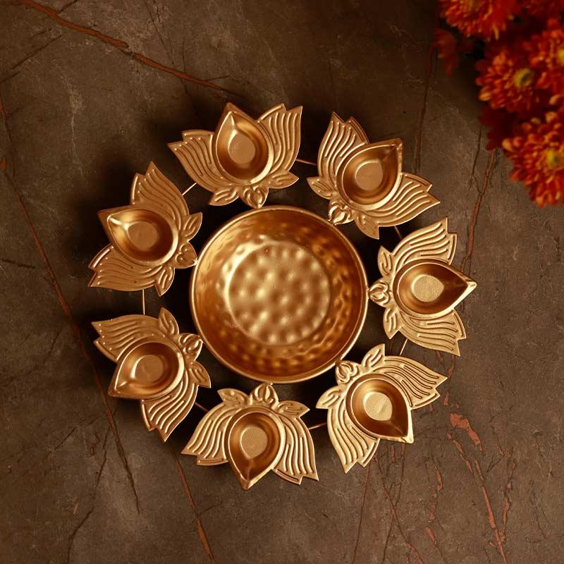 Lotus Inspired Centerpiece Urli Diya - Ouch Cart 