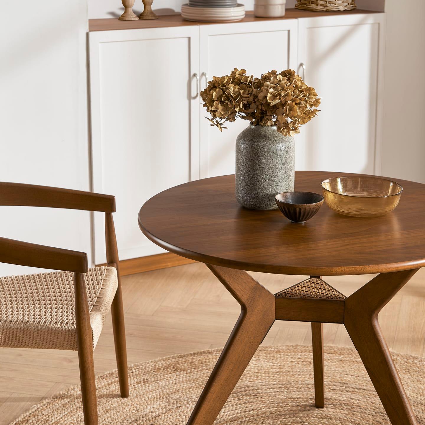 Tribeca Round Dining Table - Ouch Cart 