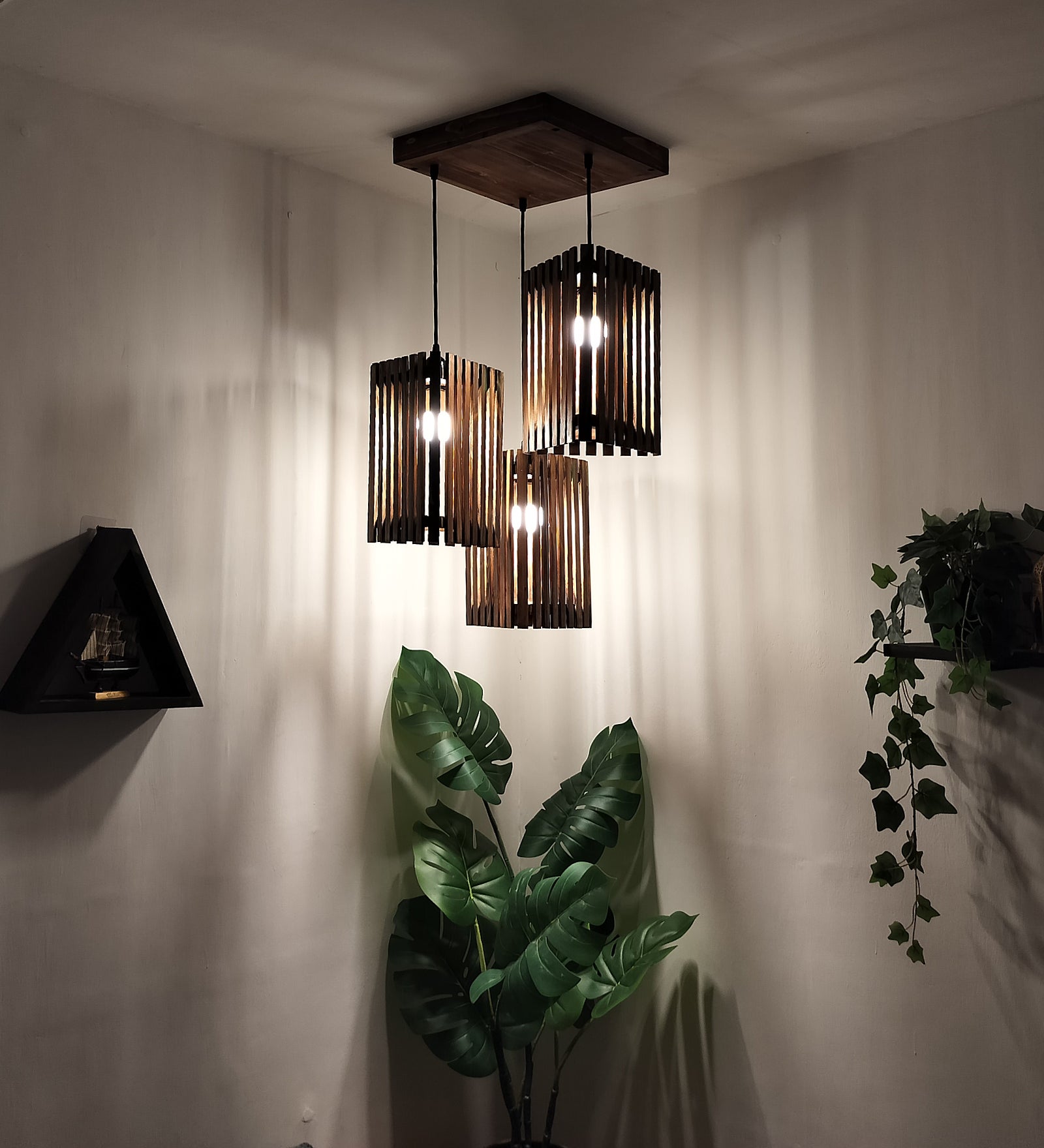 Trikona Brown Cluster Hanging Lamp (BULB NOT INCLUDED)