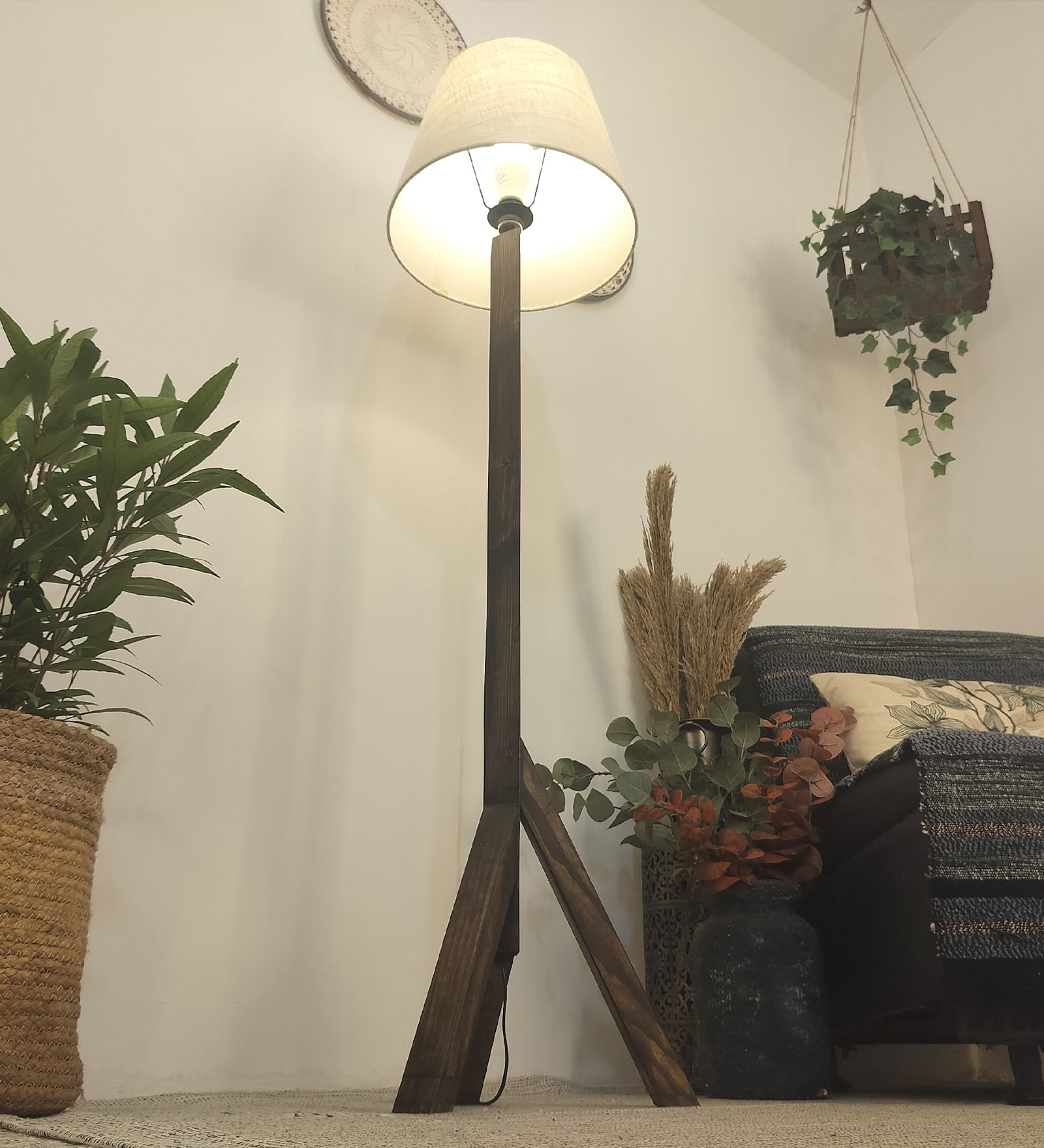 Trinca Wooden Floor Lamp with Brown Base and Jute Fabric Lampshade (BULB NOT INCLUDED)