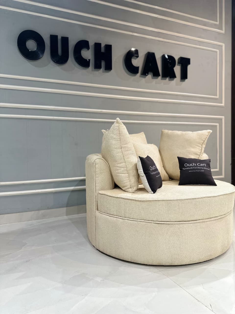  Pillow Top Arm Sofa with Cushions