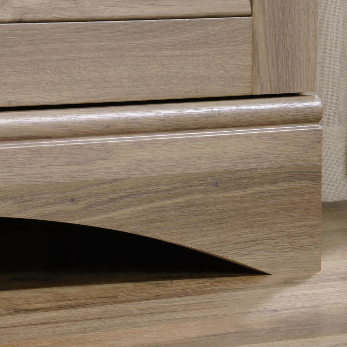 Bredevoort Armoire