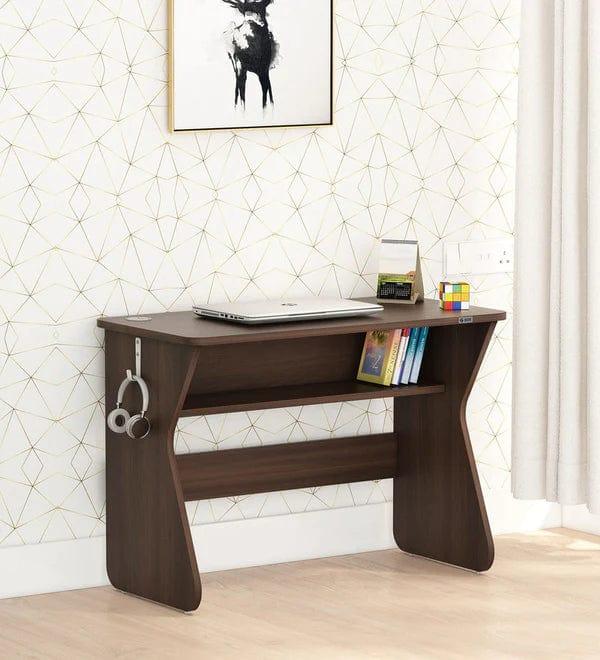 Eetu Study Table in Maldou acacia Finish