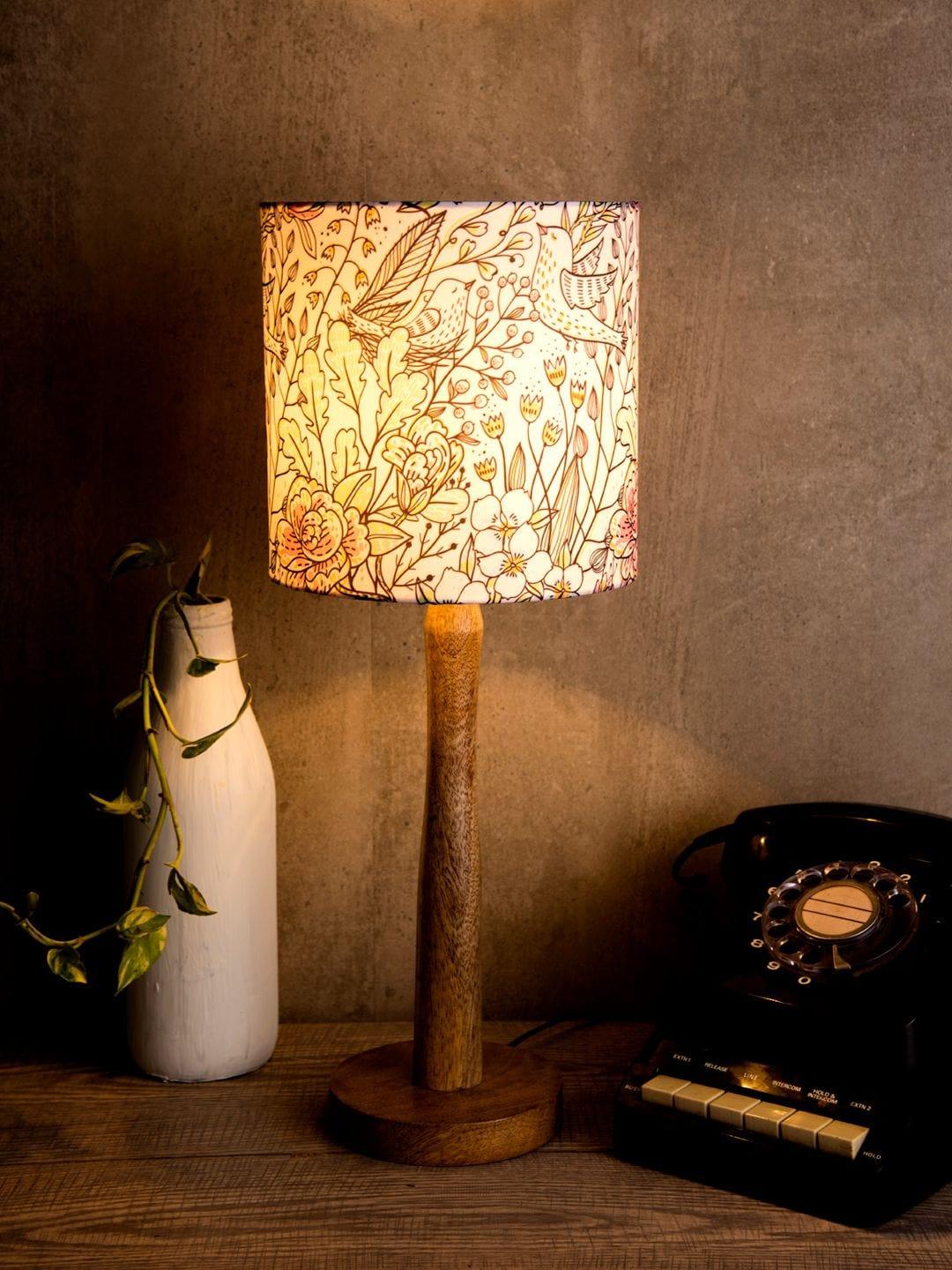 Spring Leaves Wooden Lamp