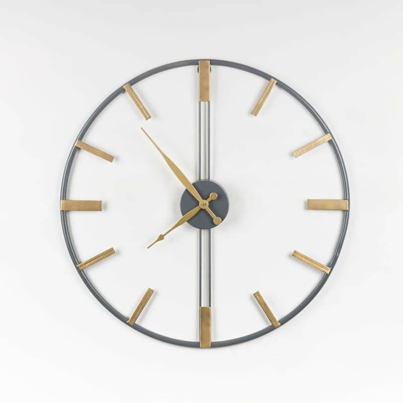 UNIQUE LOOK WALL CLOCK - Ouch Cart 