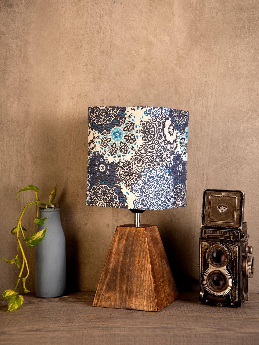 Pyramid Batik Print Lamp