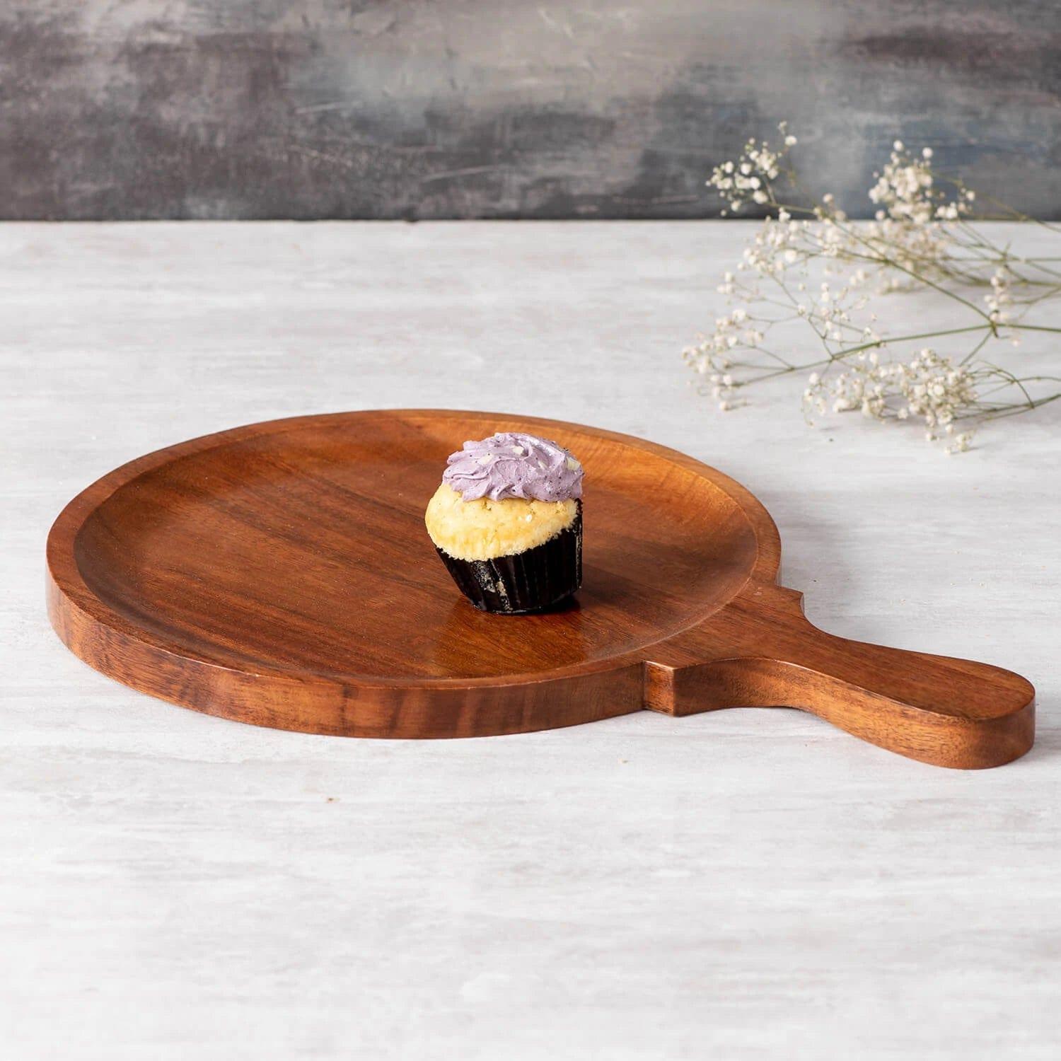 WOODEN PIZZA SERVING PLATTER CUM CHOPPING BOARD II FOOD GRADE - Ouch Cart 
