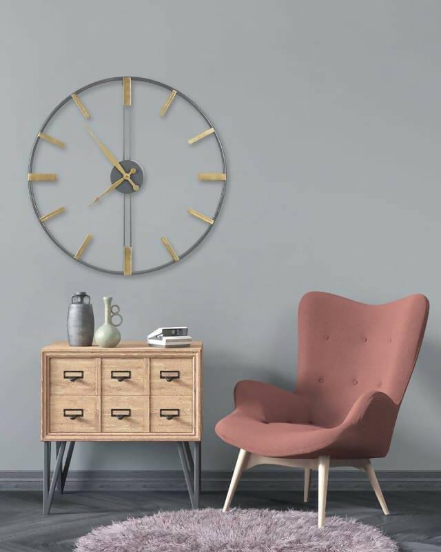 UNIQUE LOOK WALL CLOCK - Ouch Cart 